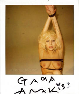 0753 - 269 x 320 [13KB]
fBKK@IbpCIo@Lady-Gaga-Topless