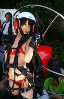 0165 - 207 x 320 [16KB]
�������܁@�w(�ˁj�m�t�H�|�x�p���O���C�_�[����