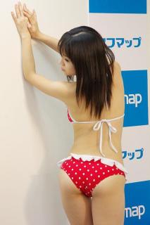 0586 - 213 x 320 [10KB]
����������Ɣ���@�X�R�ԓ�