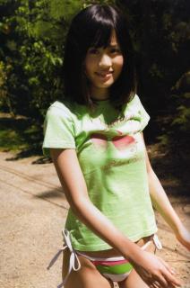 0095 - 212 x 320 [14KB]
�ȊO�Ƀ����}���@AKB48�̑O�c�֎q