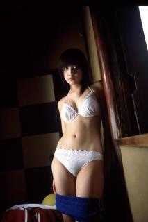 0511 - 213 x 320 [8KB]
�O���r�A�E�̃����}���A�C�h���@�����݂��́@���y��́H