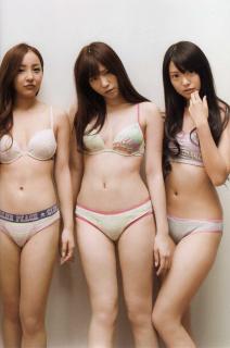 0549 - 212 x 320 [11KB]
AKB48�@�����}�������ʐ^