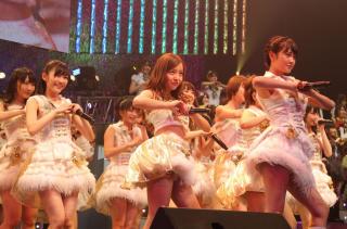 0569 - 320 x 211 [17KB]
AKB�@�O�c�֎q���@�p���`���R���T�[�g